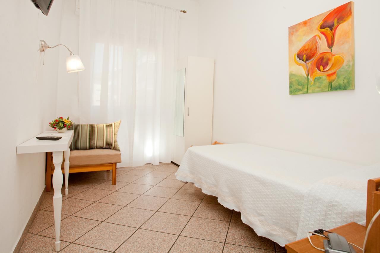 Hotel Lydia Αλάσιο Εξωτερικό φωτογραφία